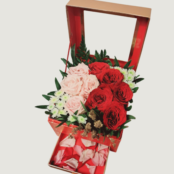 Harmony Bloom Basket- 5 red roses, 4 pink roses & 3 chrysanthemums  - Image 2