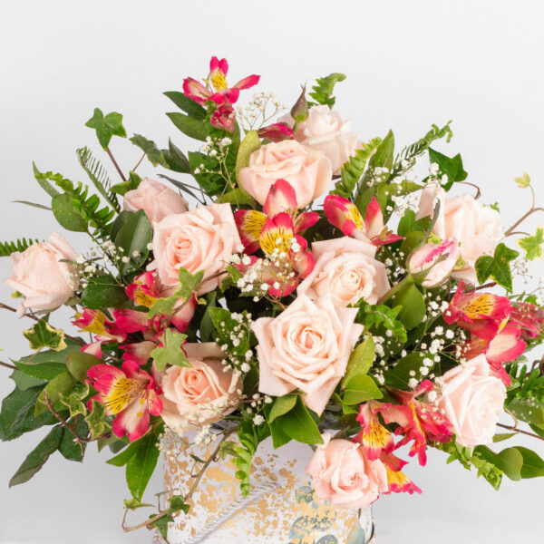 Adorable Roses Basket - Image 2