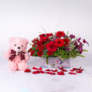 Basket with 05 Red Roses/Gerberas/Chrysanthemums/Orchids